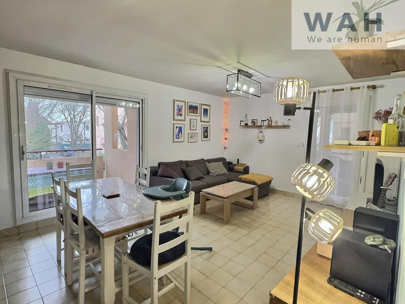 Appartement - 79 m² - 4 pièces