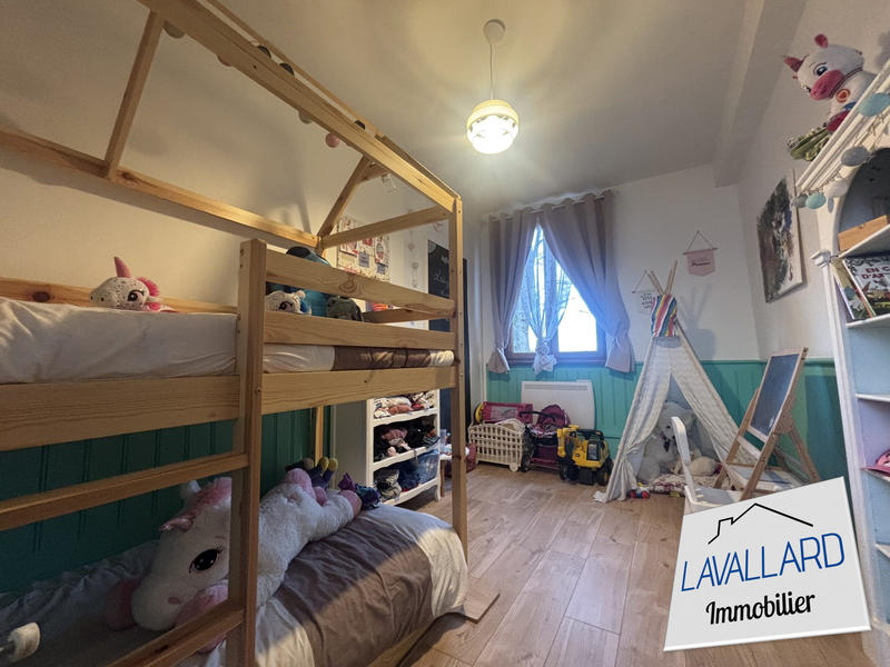 Château - 240 m² - 7 pièces