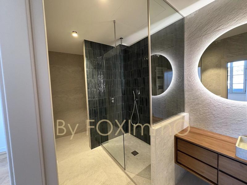 Maison de village - 209 m² - 8 pièces