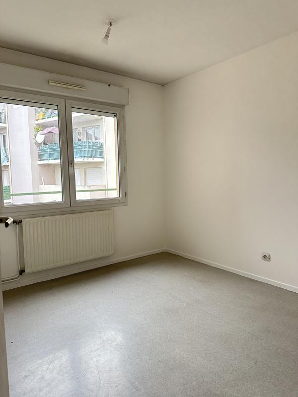 Appartement - 80 m² - 3 pièces