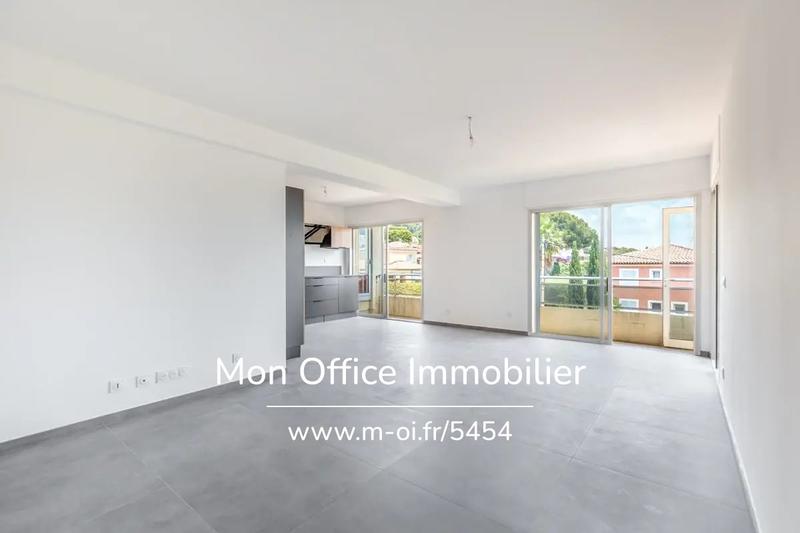 Appartement - 82 m² - 4 pièces