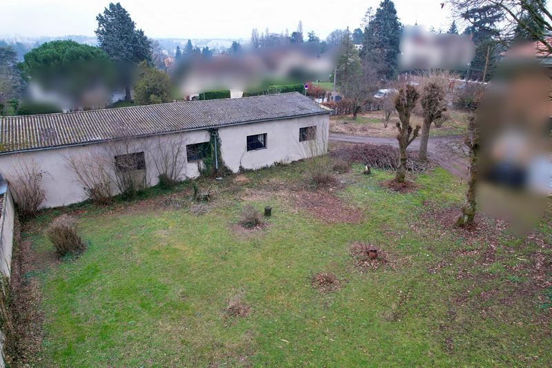 Loft - 409 m² - 10 pièces