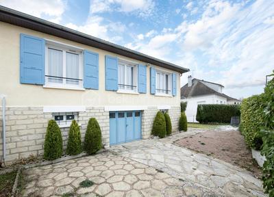 Maison - 102 m² - 5 pièces