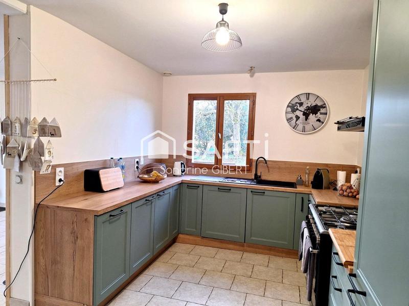 Maison - 146 m² - 6 pièces