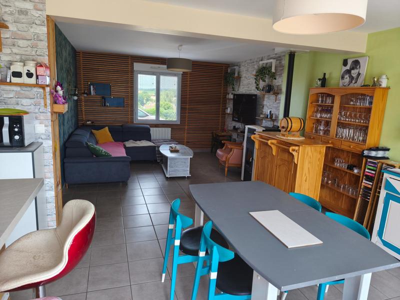 Maison - 123 m² - 6 pièces