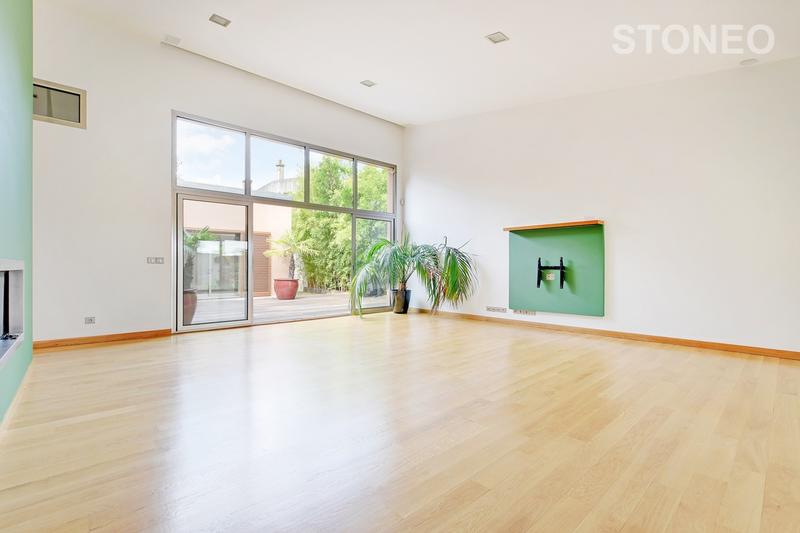 Maison ancienne - 361 m² - 7 pièces