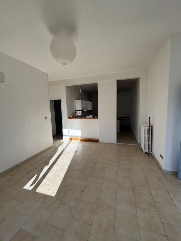 Appartement - 75 m² - 3 pièces