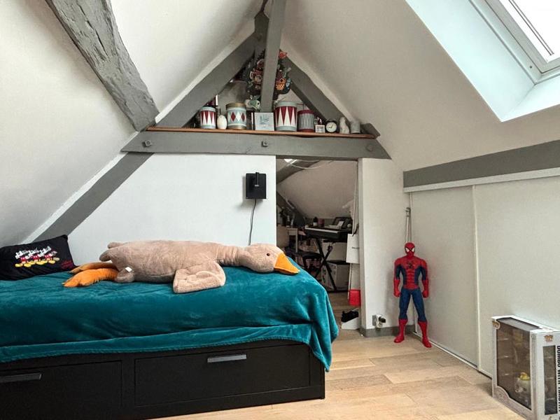 Maison - 200 m² - 7 pièces