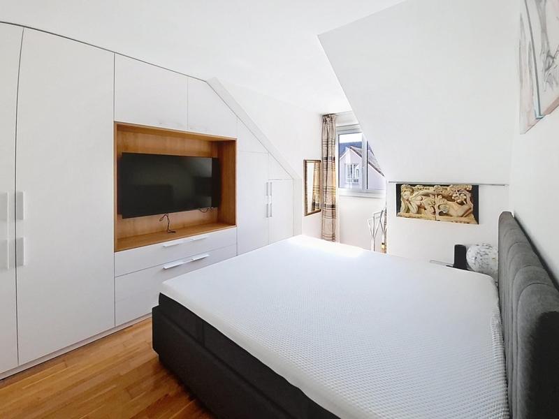 Maison - 160 m² - 6 pièces