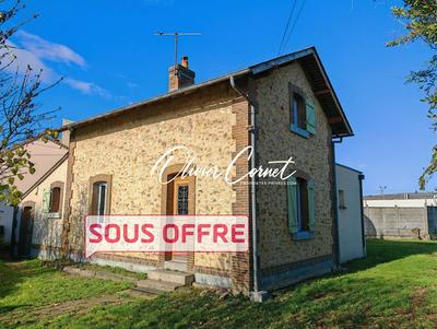 Maison - 98 m² - 5 pièces