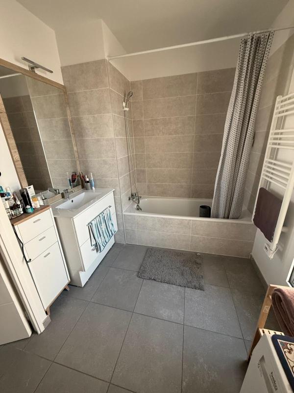 Appartement - 76 m² - 4 pièces