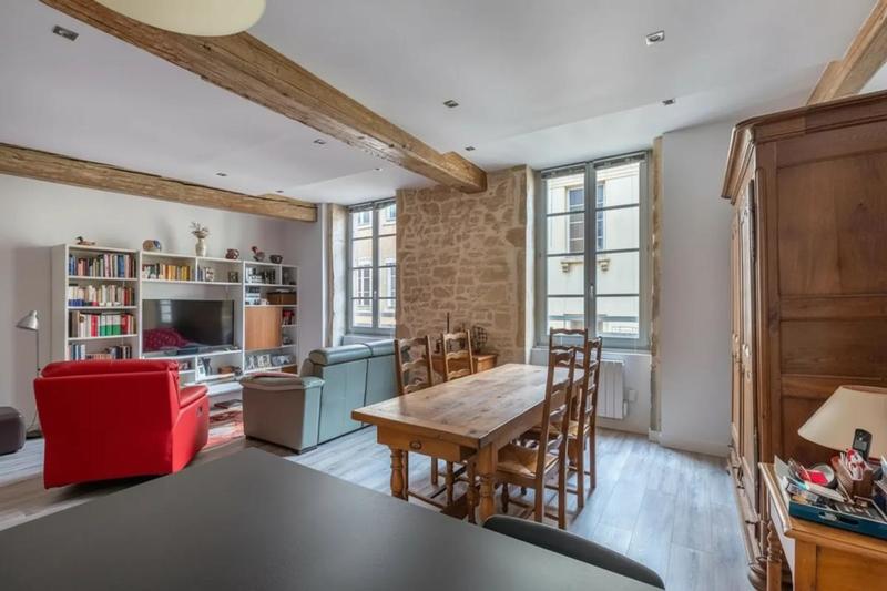 Appartement - 87 m² - 4 pièces