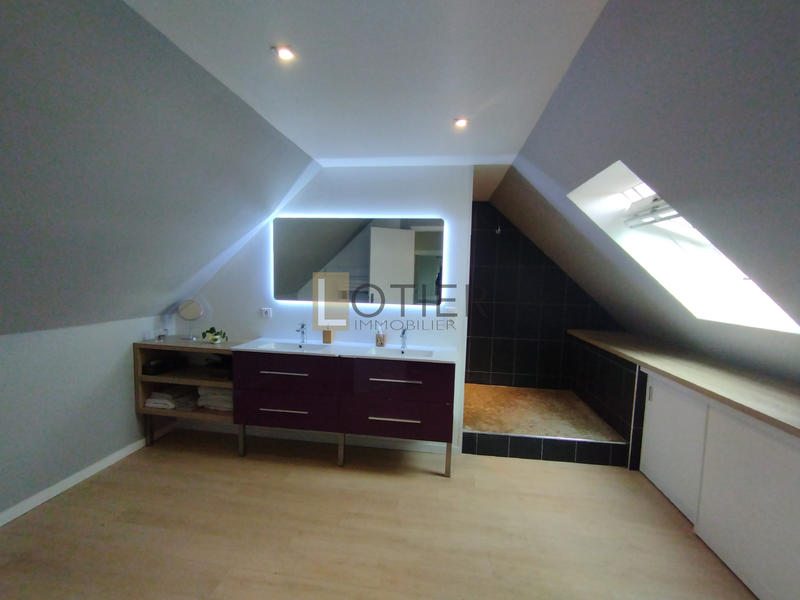 Maison - 125 m² - 5 pièces