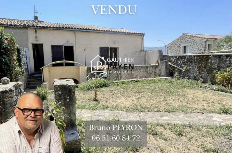 Maison de ville - 80 m² - 4 pièces