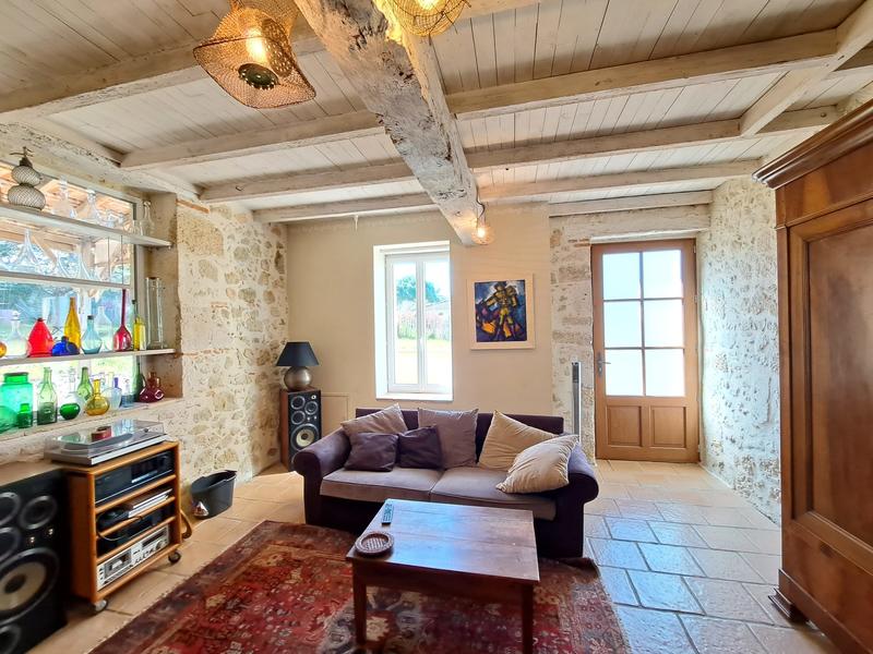 Maison - 276 m² - 11 pièces