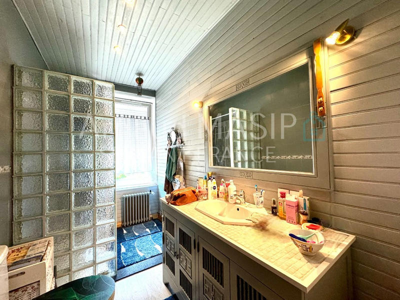 Maison - 131 m² - 6 pièces