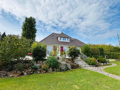 Maison - 170 m² - 6 pièces