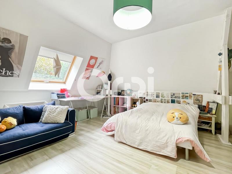 Maison - 200 m² - 6 pièces