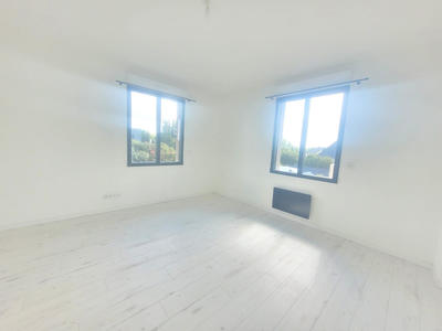 Maison - 261 m² - 6 pièces