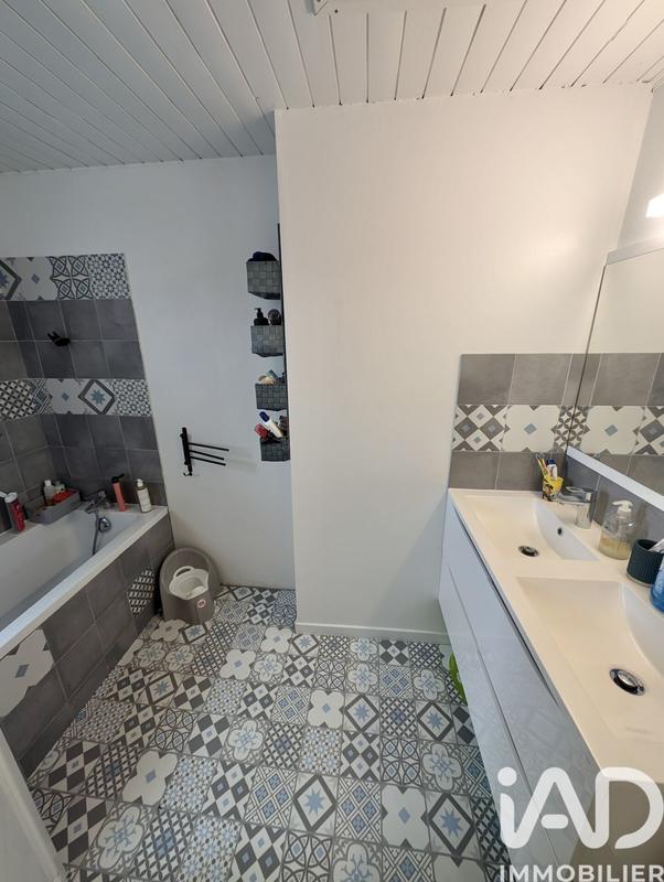 Maison - 64 m² - 4 pièces