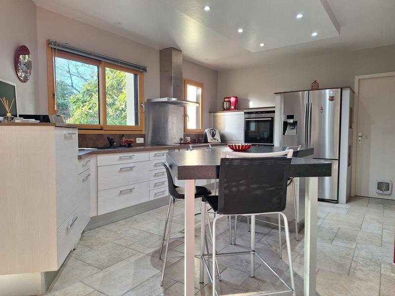 Maison contemporaine - 173 m² - 6 pièces