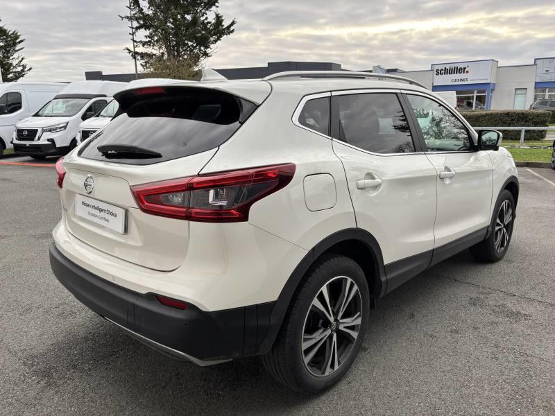 Nissan Qashqai 1.3 Dig-T 140 n-Connecta