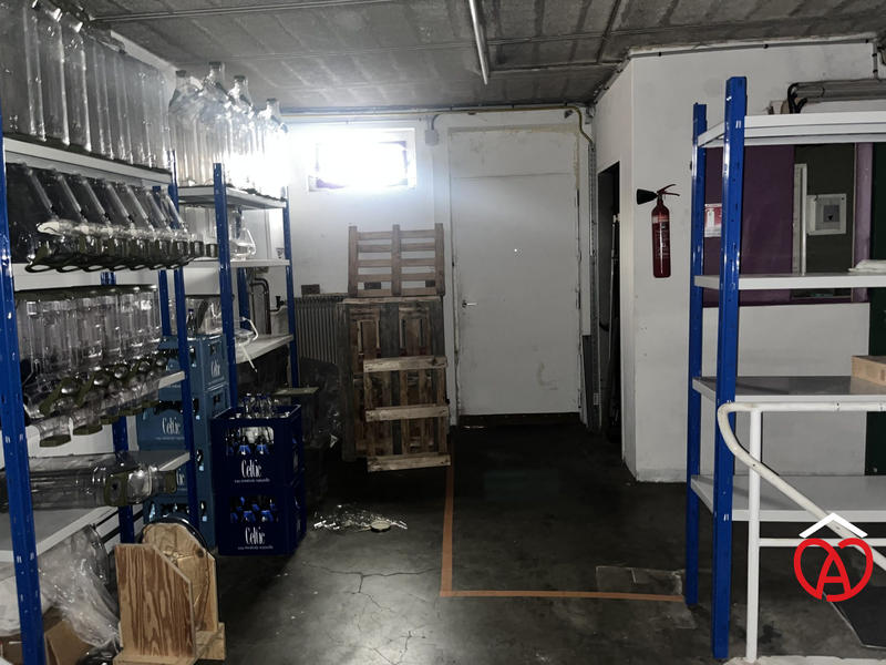 Local commercial - 145 m²