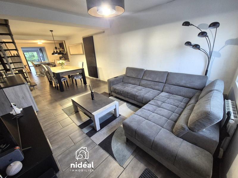 Maison - 108 m² - 4 pièces