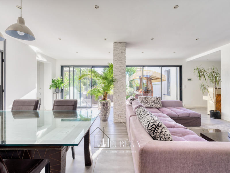 Maison - 147 m² - 5 pièces