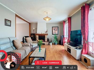 Maison - 91 m² - 6 pièces