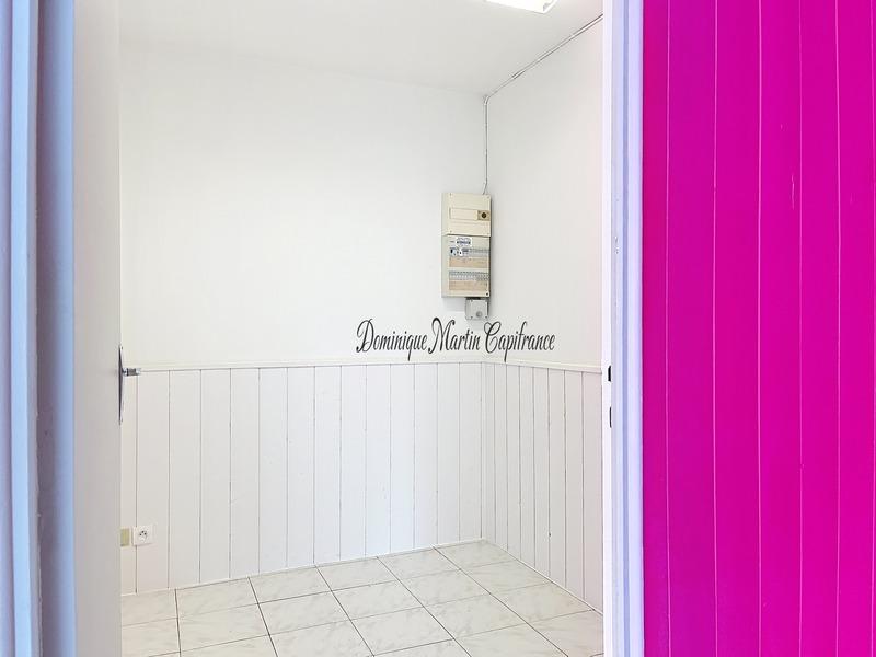 Local commercial - 67 m² - 2 pièces