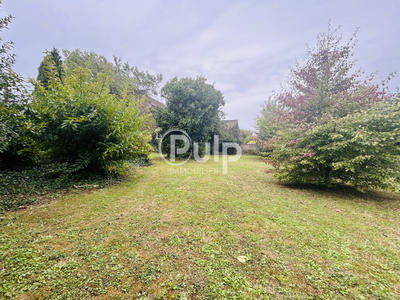 Terrain constructible - 971 m²
