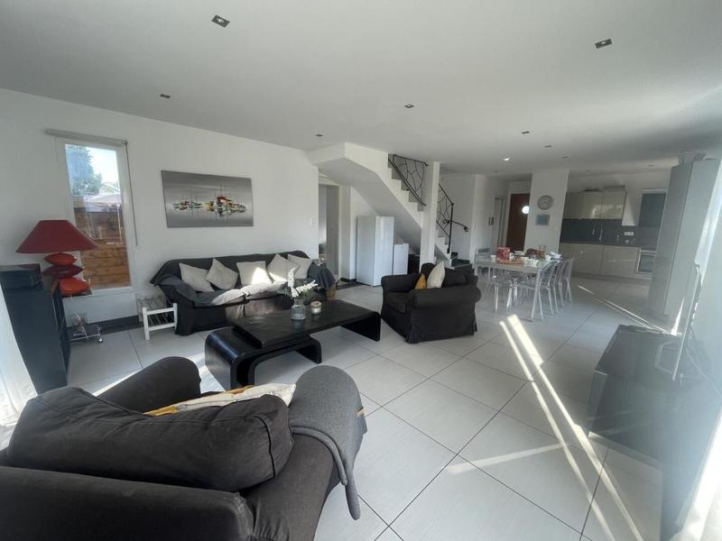 Villa - 130 m² - 5 pièces