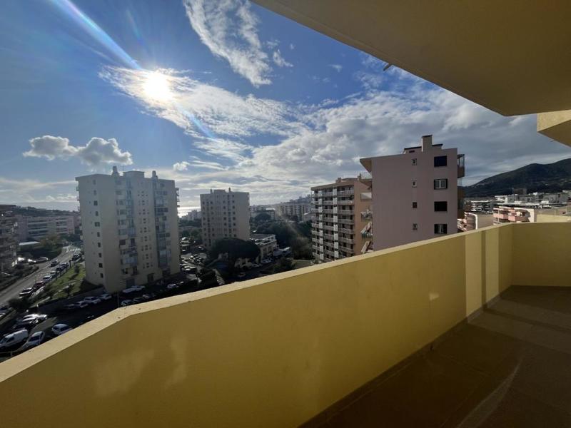 Studio - 26 m² - 1 pièce