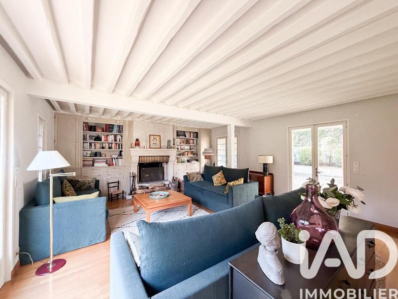 Maison - 321 m² - 10 pièces