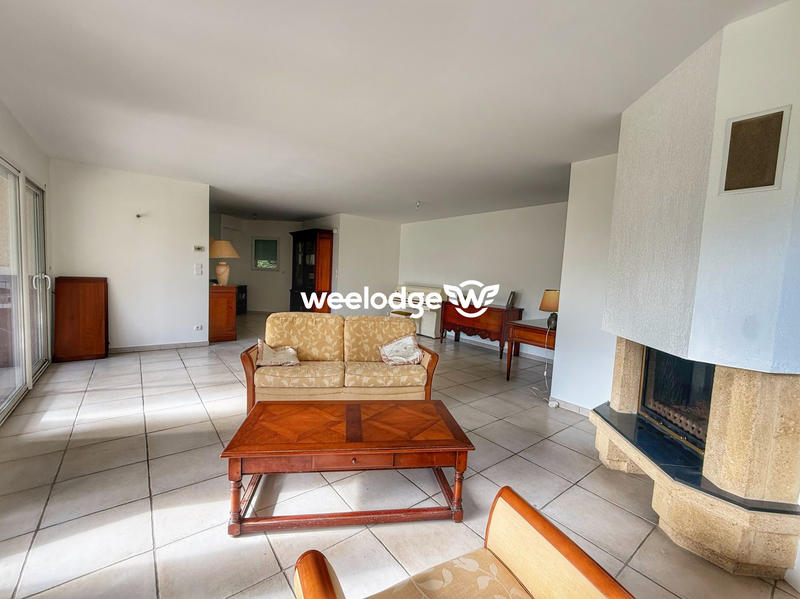 Maison traditionnelle - 148 m² - 5 pièces