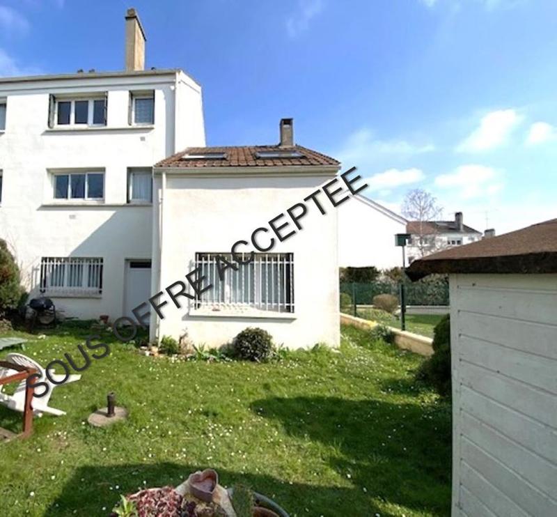 Maison - 130 m² - 7 pièces