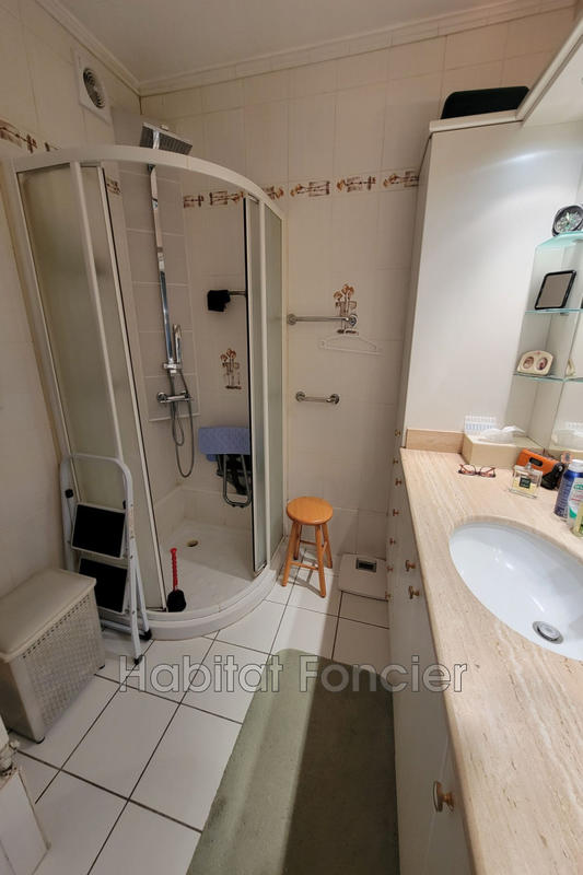 Appartement - 82 m² - 3 pièces