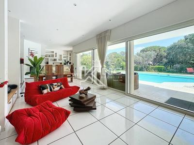 Villa - 150 m² - 5 pièces