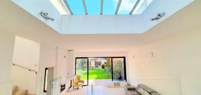 Maison contemporaine - 200 m² - 7 pièces