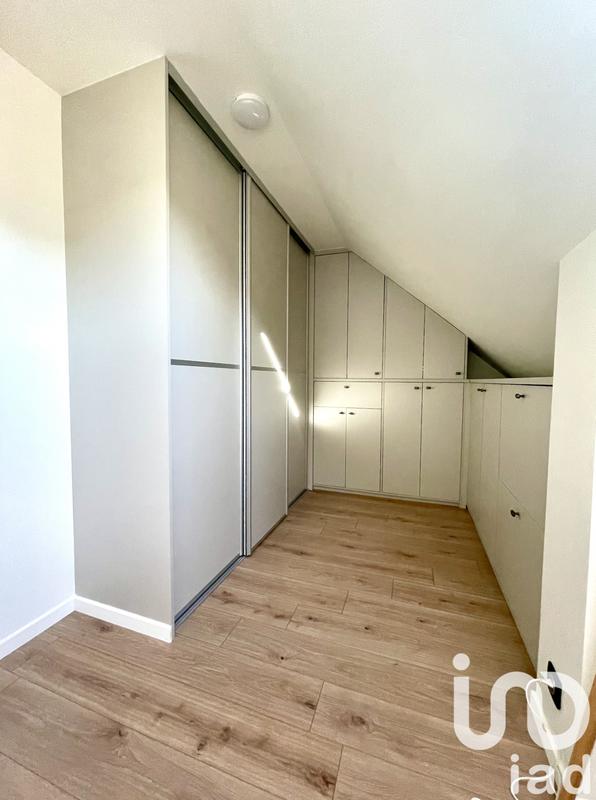 Maison - 165 m² - 8 pièces