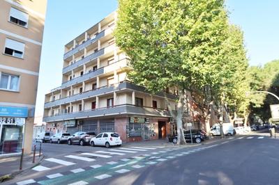 Appartement - 97 m² - 5 pièces