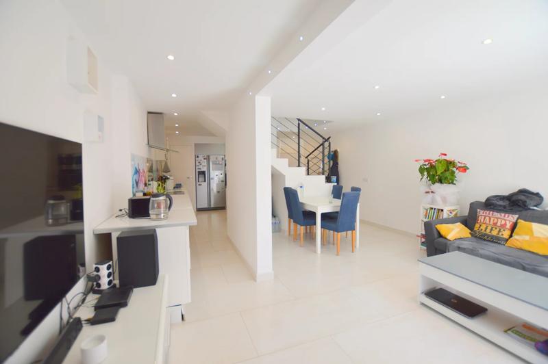 Maison - 109 m² - 5 pièces