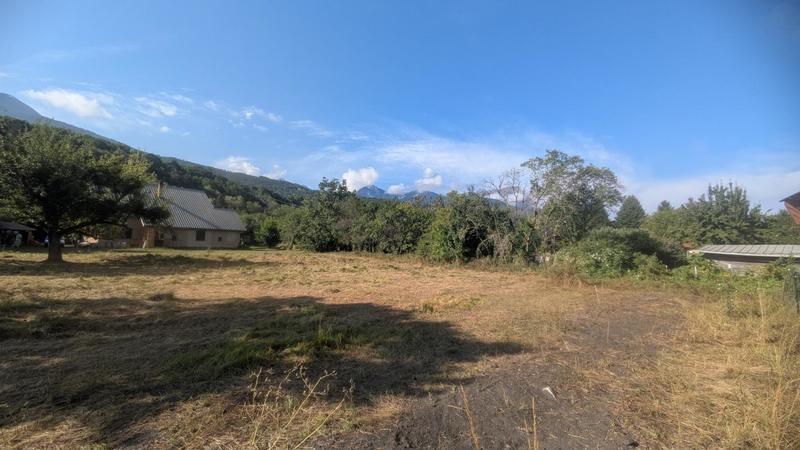 Terrain constructible - 995 m²