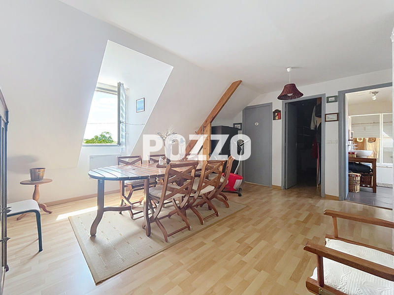 Maison - 150 m² - 6 pièces