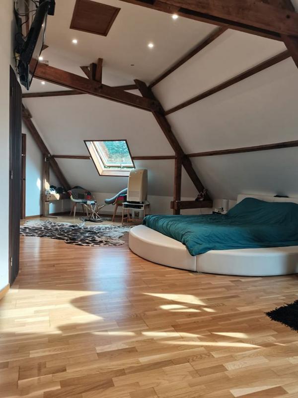 Demeure - 187 m² - 7 pièces