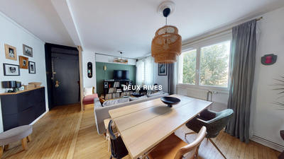 Appartement - 79 m² - 4 pièces