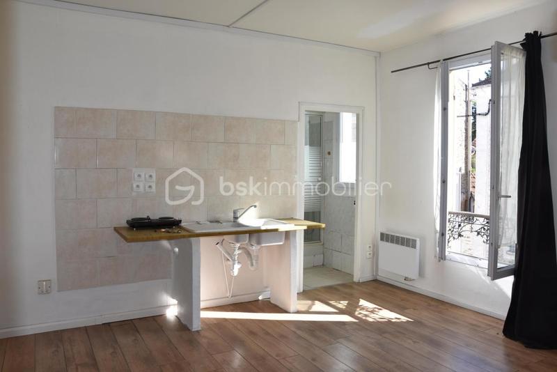 Immeuble - 240 m² - 8 pièces