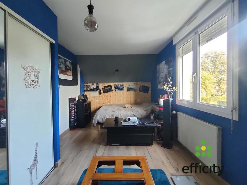 Pavillon - 160 m² - 9 pièces