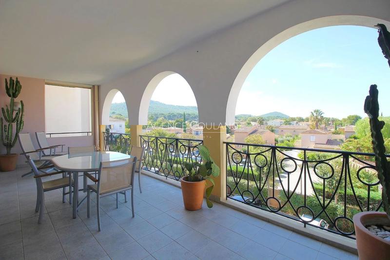 Appartement - 100 m² - 4 pièces